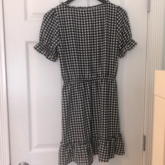 Babydoll Gangnam puff sleeve dress - Picture 5 of 5